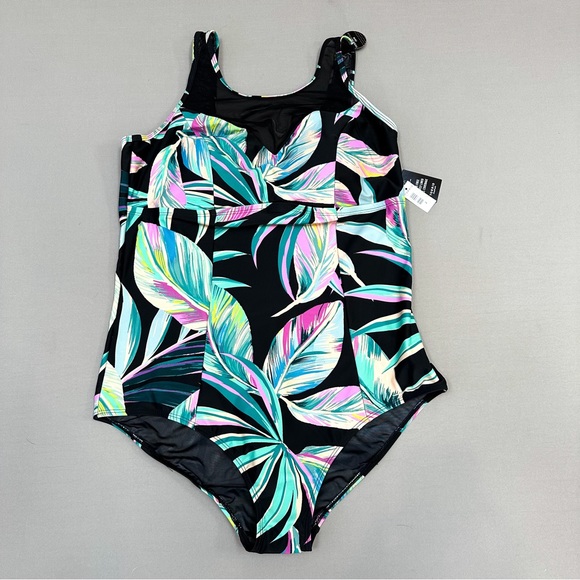 NWT!! TORRID tropical wirefree one piece bathing suit, 2X. - Picture 6 of 10
